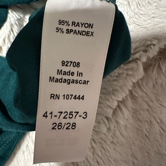 Jessica London Plus Size Stretch Knit Pleated Tunic Size 26 Size 28 - Picture 3 of 9